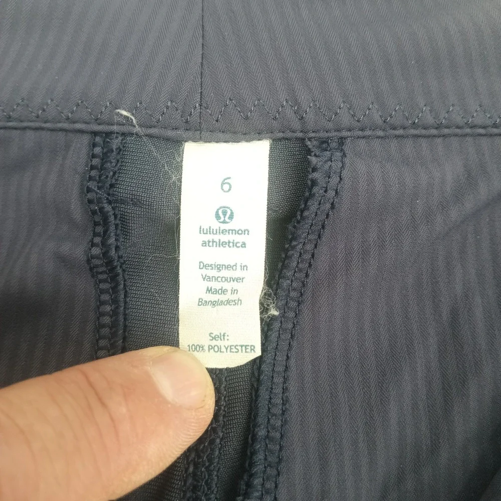 Lululemon Here to There Pant Navy Blue Slim Fit Commuter Trousers Size 6